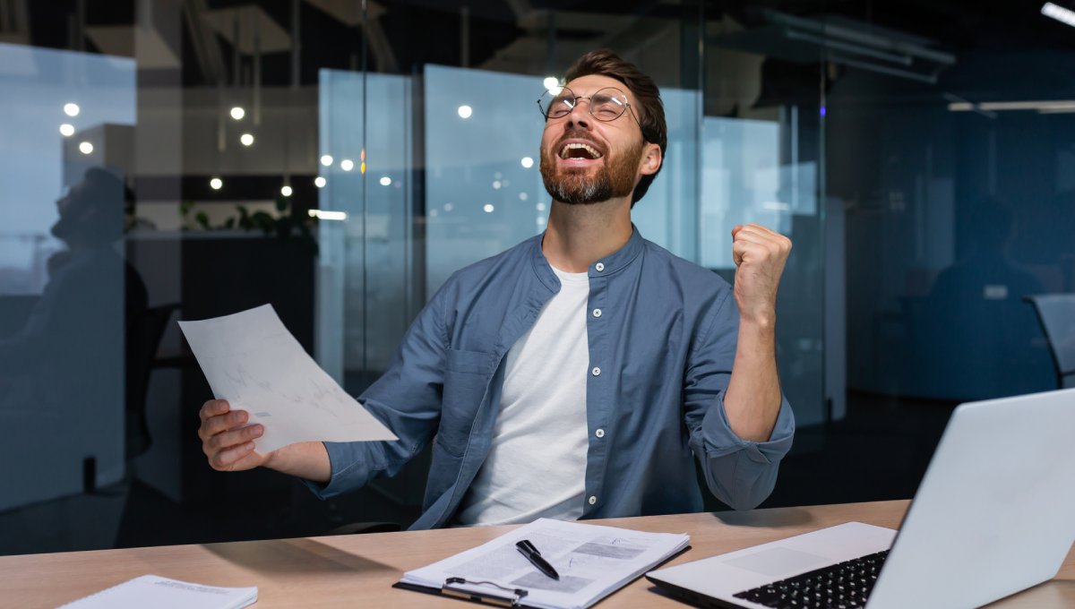 Freelance instructional designer winning competitive bid with affordable analytics